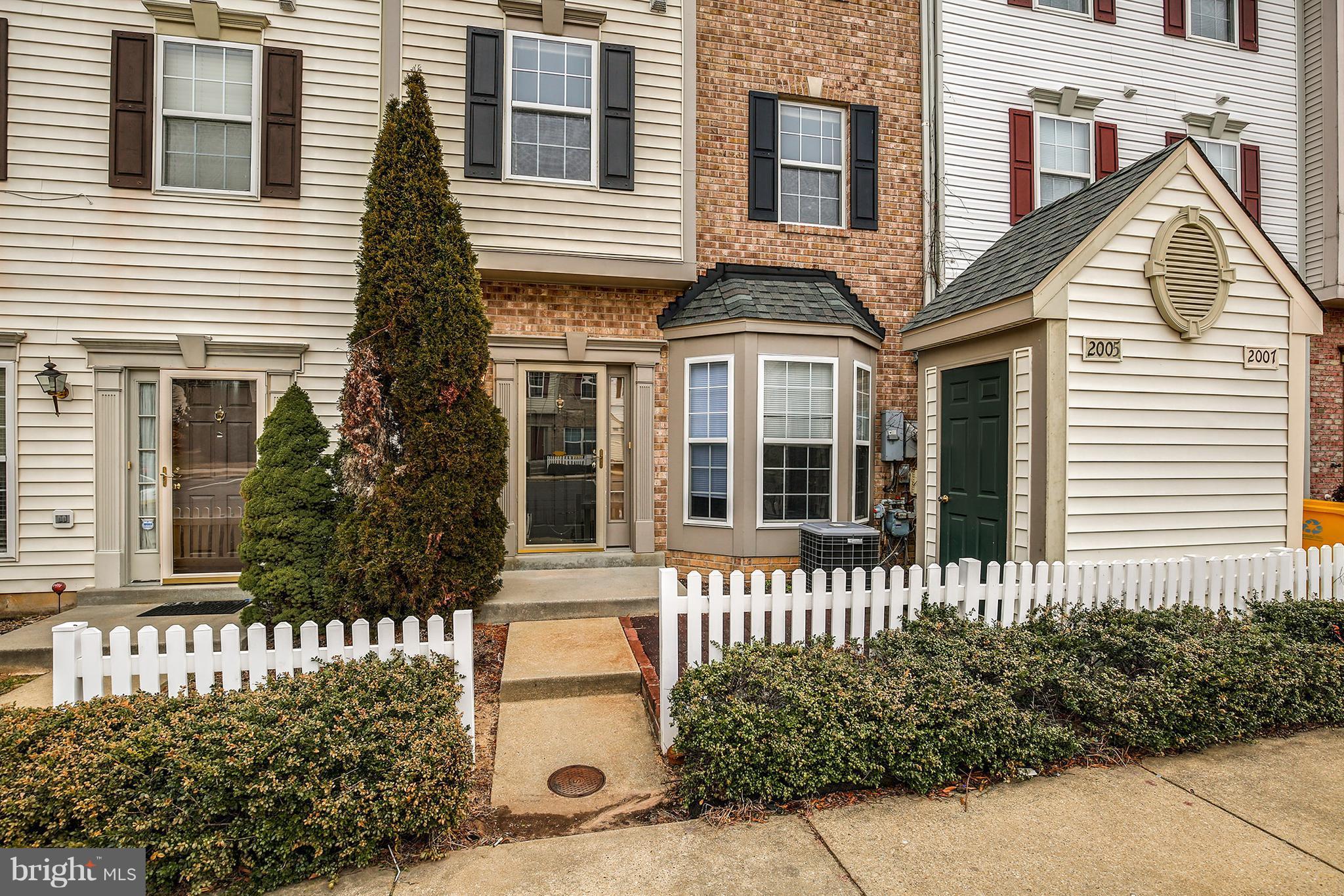 2005 Cooper Point Court Odenton, MD 21113 - Photo 3 of 24 Exterior (Front)