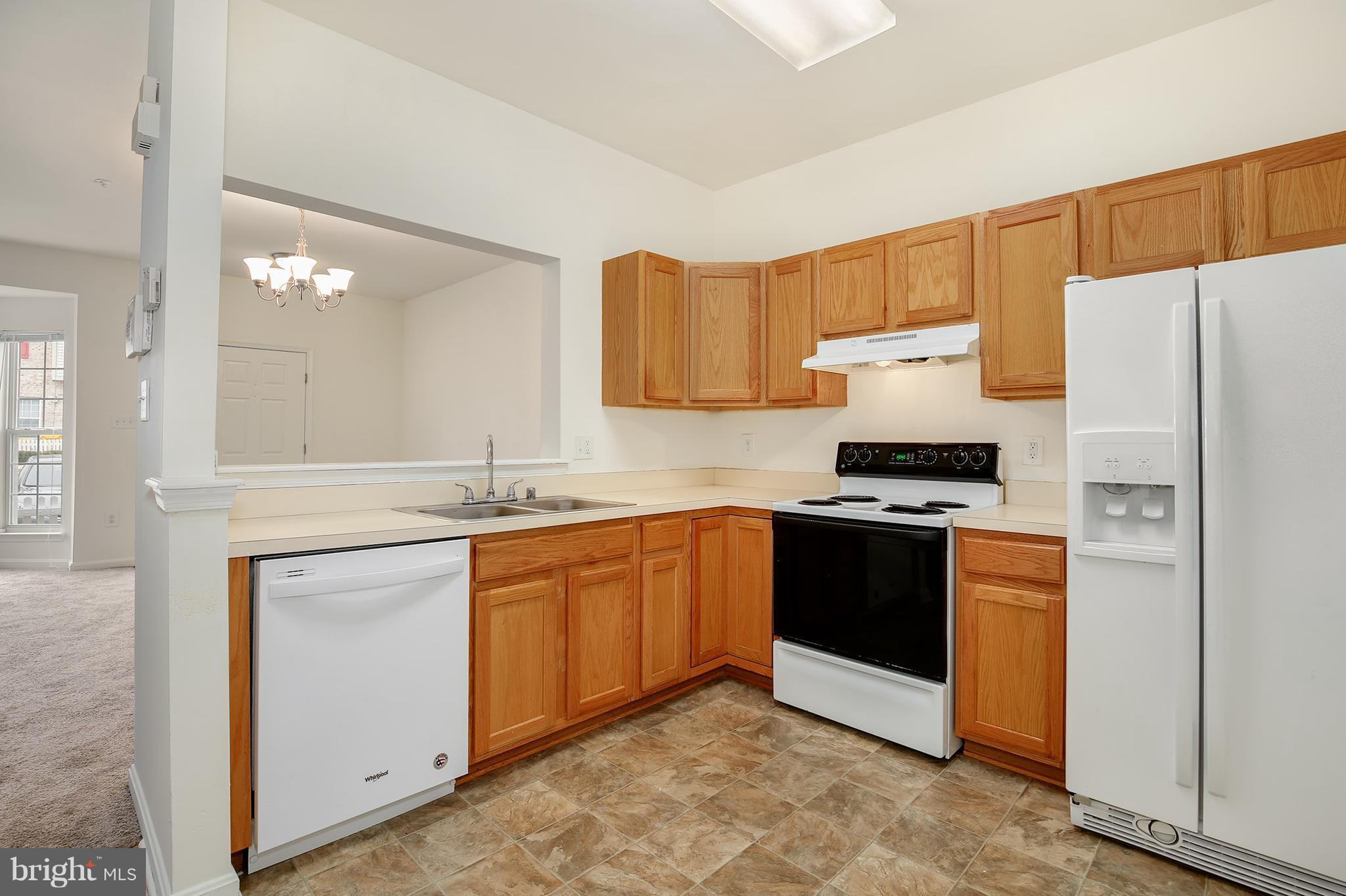 2005 Cooper Point Court Odenton, MD 21113 - Photo 9 of 24 Kitchen