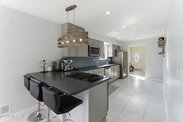 $750,000 | 335 Park Avenue, Union Beach, NJ 07735