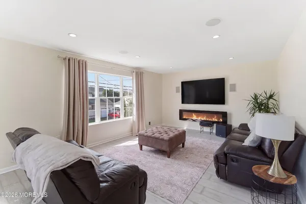 $750,000 | 335 Park Avenue, Union Beach, NJ 07735