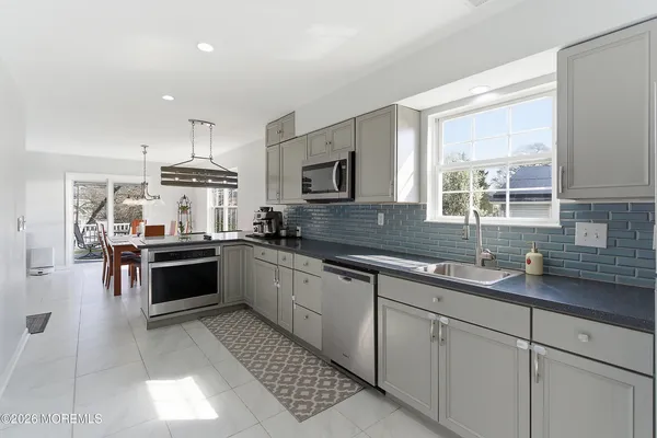 $750,000 | 335 Park Avenue, Union Beach, NJ 07735