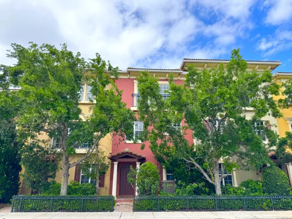 $2,850 | 531 South Federal Highway, Unit 15, Lake Worth Beach, FL 33460