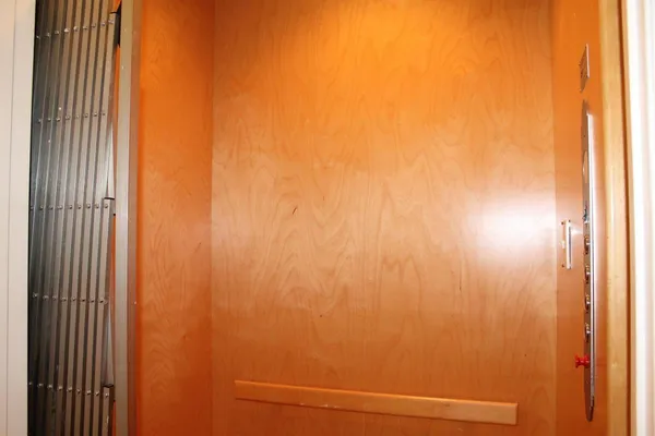 $2,850 | 531 South Federal Highway, Unit 15, Lake Worth Beach, FL 33460