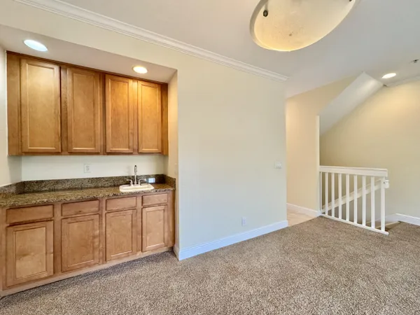 $2,850 | 531 South Federal Highway, Unit 15, Lake Worth Beach, FL 33460