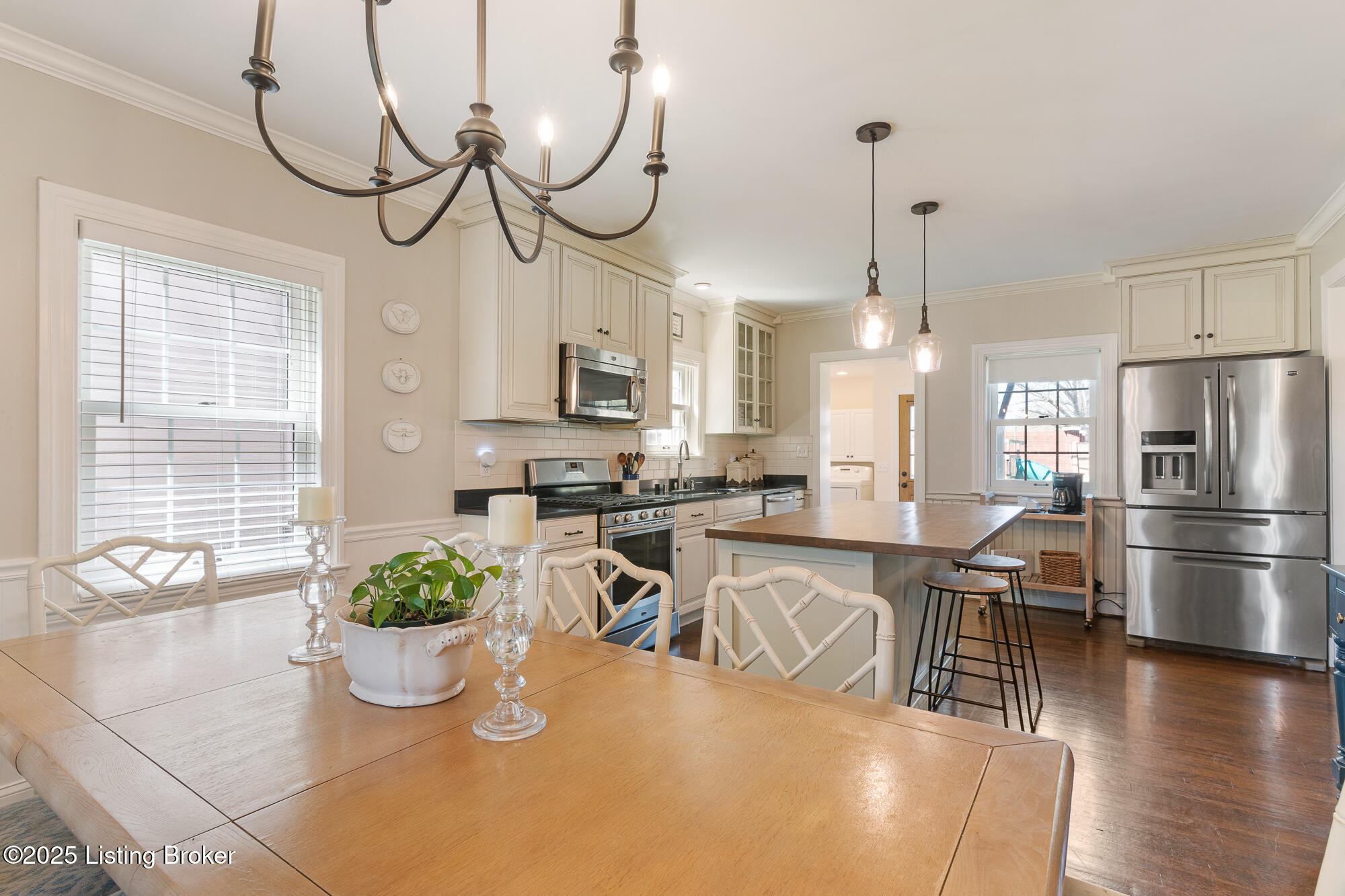 130 Gibson Road Louisville, KY 40207 - Photo 23 of 46 130 Gibson Rd-28