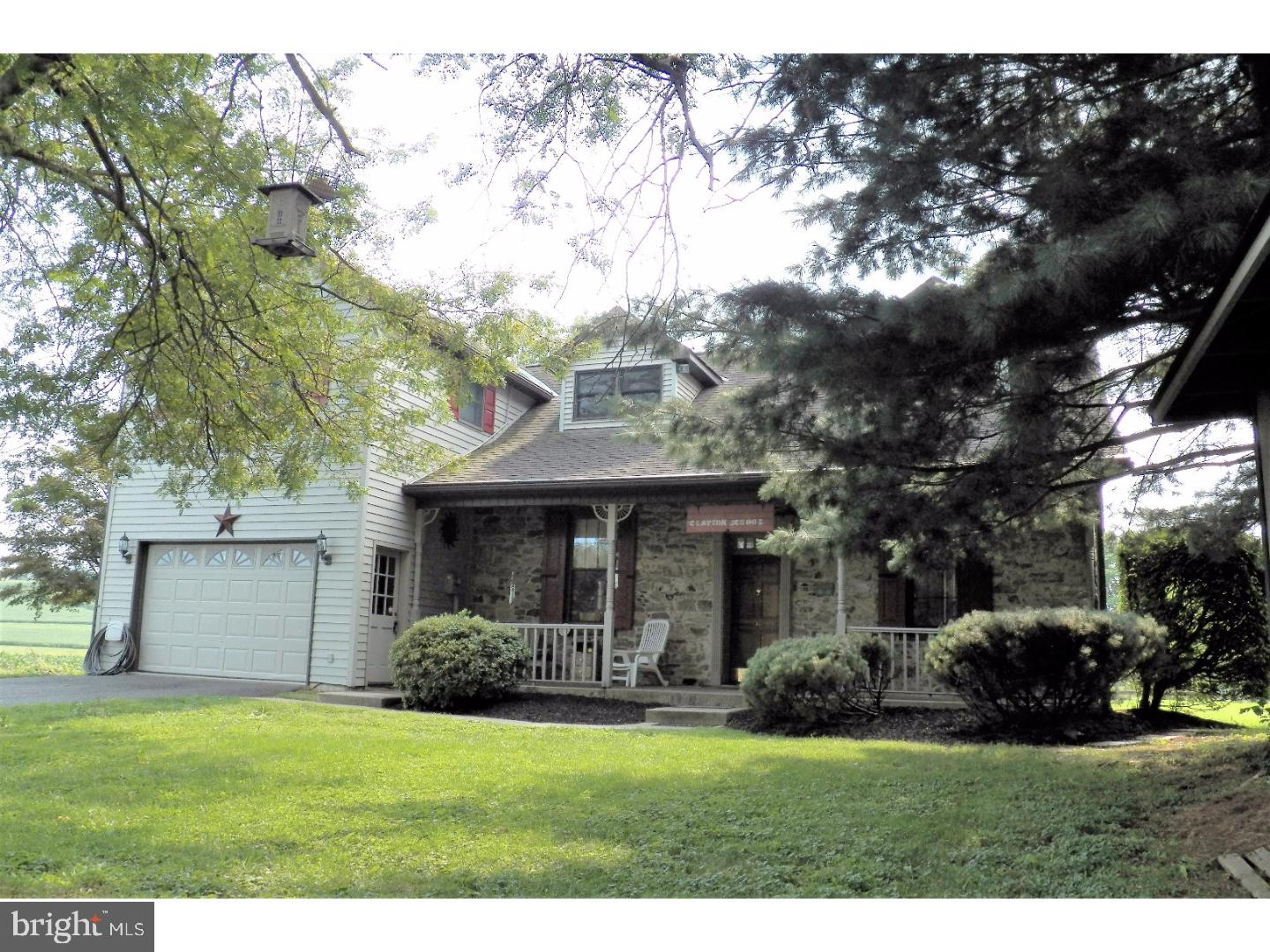 2084 Tollgate Road Palm, PA 18070 - Photo 1 of 24 Gallery Image 1