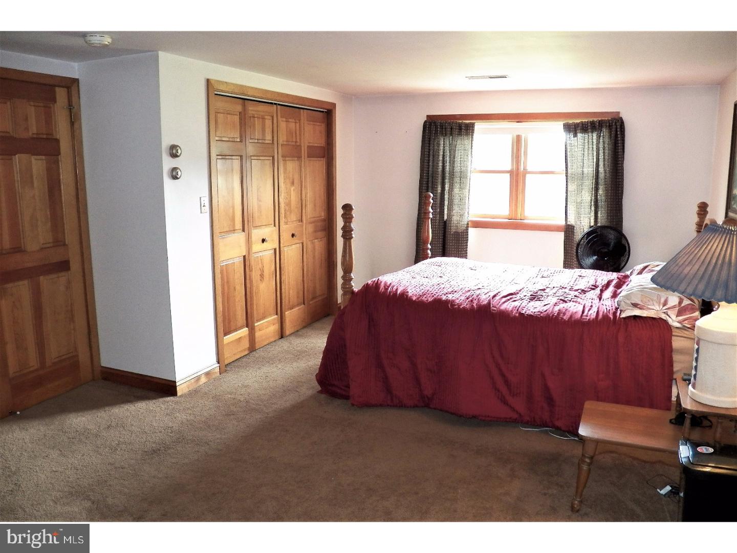 2084 Tollgate Road Palm, PA 18070 - Photo 17 of 24 Gallery Image 17