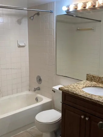 $1,600 | 22104 Glenmoree, Unit 22104, West Palm Beach, FL 33409