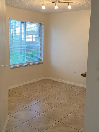 $1,600 | 22104 Glenmoree, Unit 22104, West Palm Beach, FL 33409