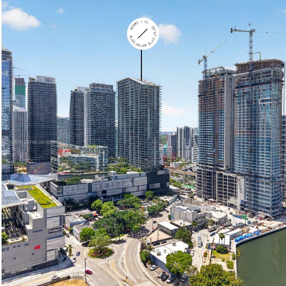 88 Southwest 7th Street, Unit 1012 Miami, FL 33130 - Photo 16 of 21
