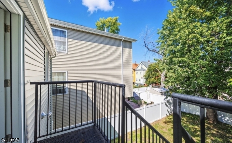 1015 Flora Street Elizabeth, NJ 07201 - Photo 12 of 15