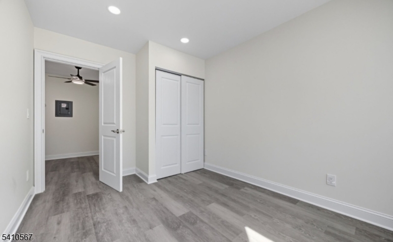 1015 Flora Street Elizabeth, NJ 07201 - Photo 10 of 15