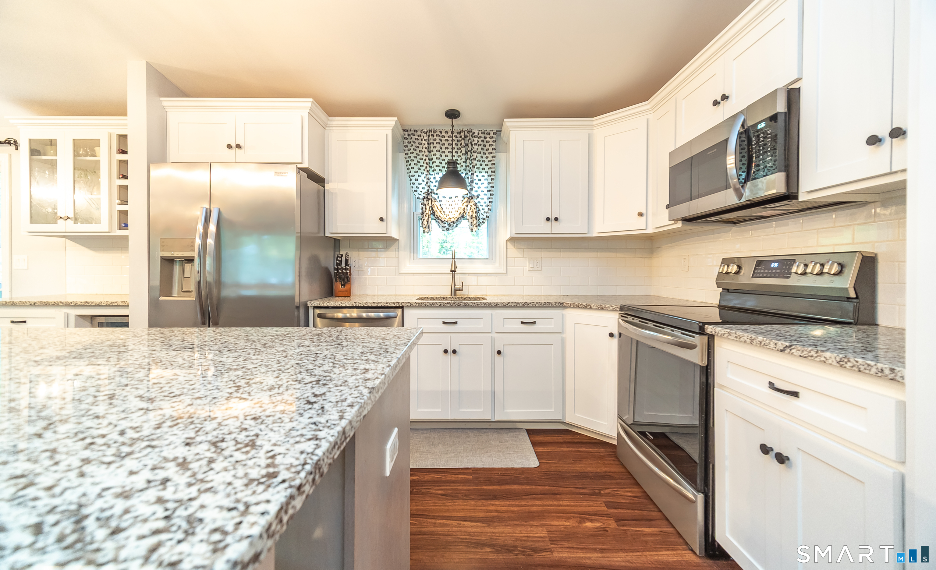 360 West Shepard Avenue Hamden, CT 06514 - Photo 13 of 38