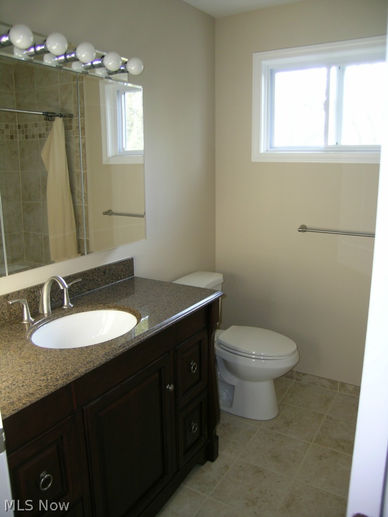 4998 Snow Road Cleveland, OH 44134 - Photo 12 of 15