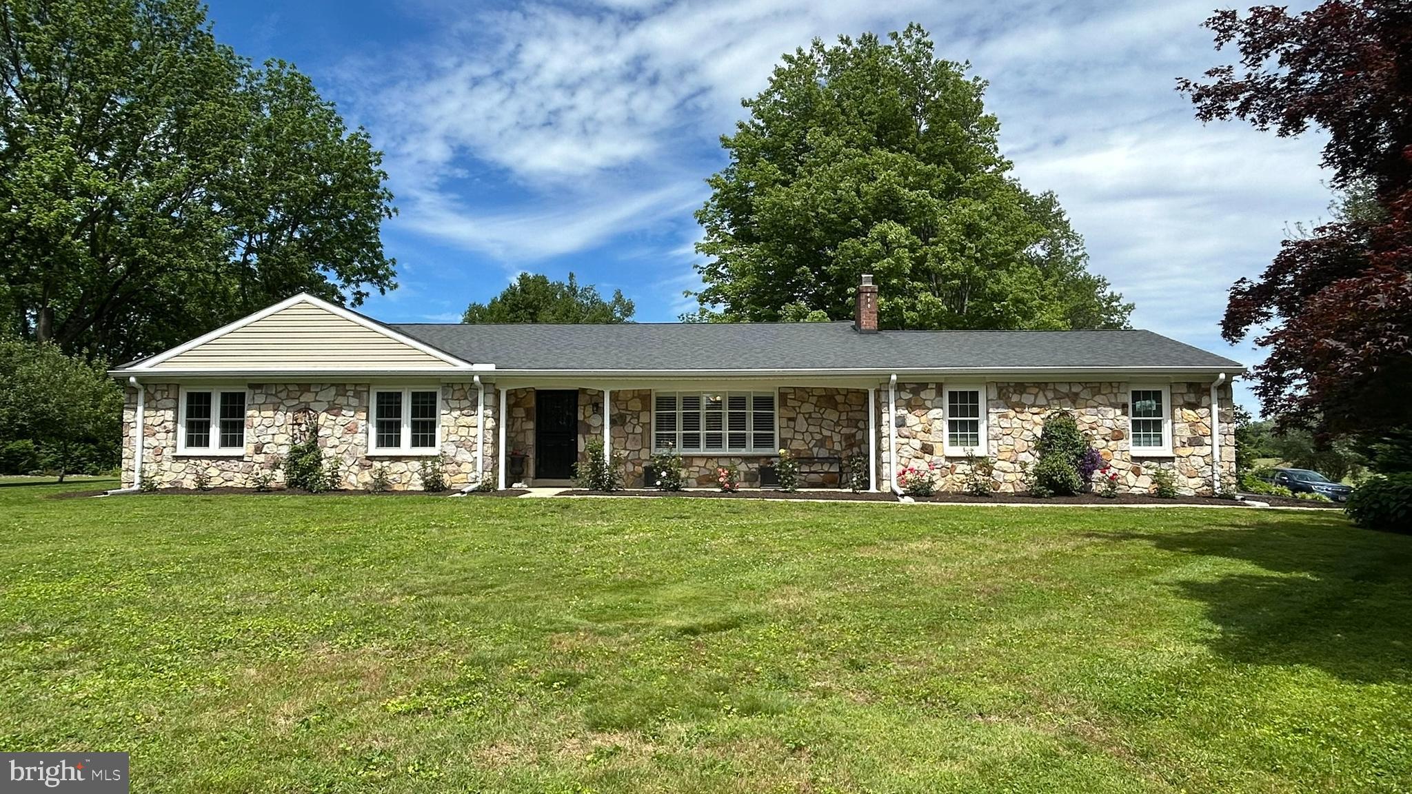 541 Cheyney Road Glen Mills, PA 19342 - Photo 2 of 44