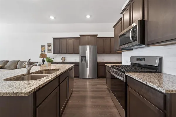 $2,400 | 237 Jefferson Lane, Fate, TX 75189