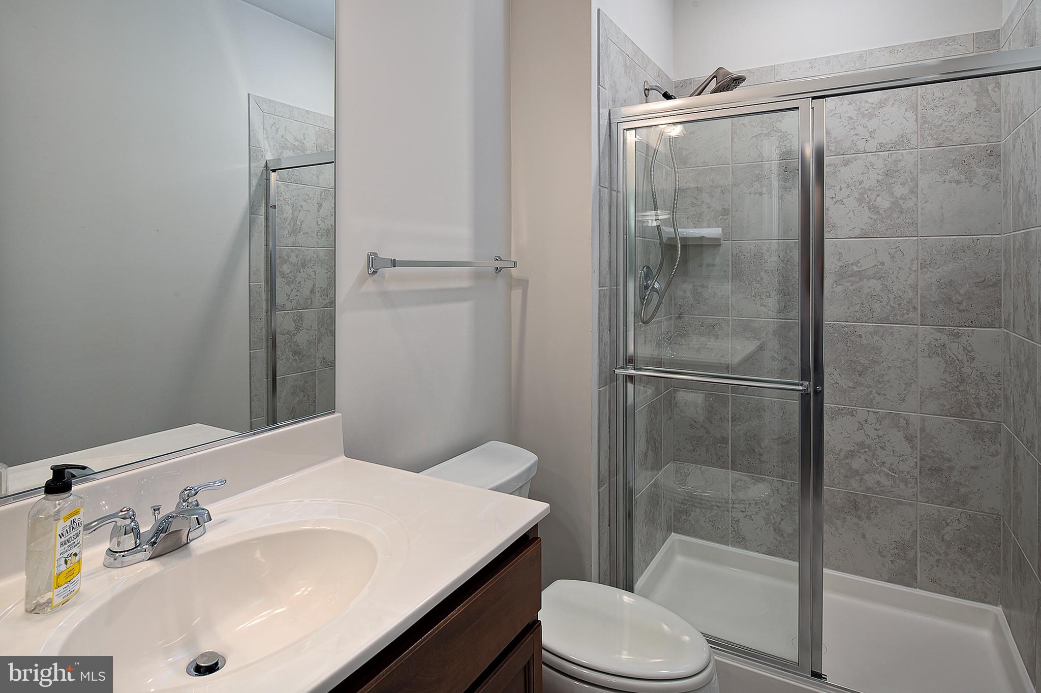 904 Holden Road Frederick, MD 21701 - Photo 34 of 44 Bathroom 4
