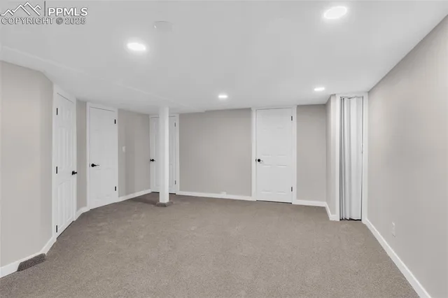 a view of empty room