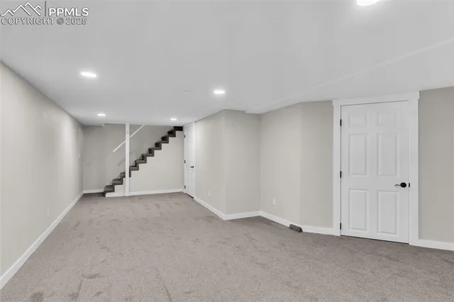 a view of empty room