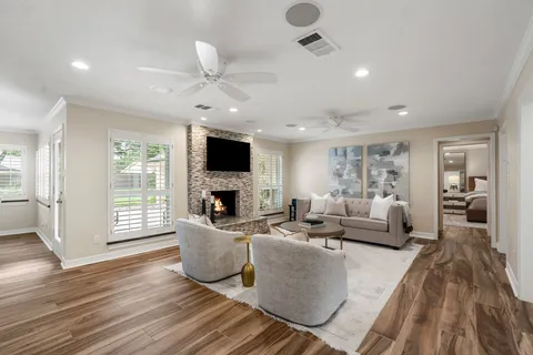 $550,000 | 15320 Clevedon Lane, Jersey Village, TX 77040