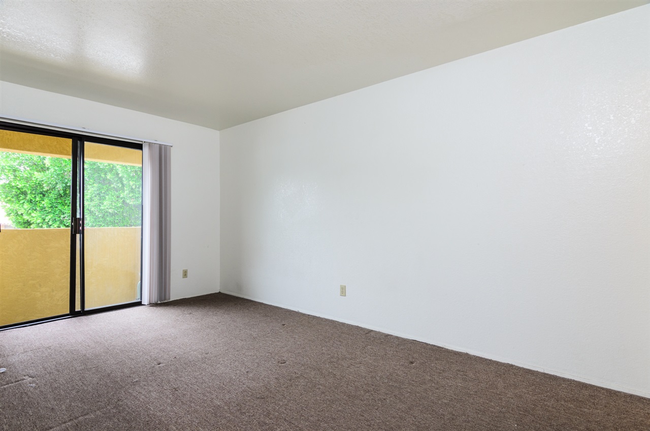 9958-9960 Campo Road Spring Valley, CA 91977 - Photo 8 of 14