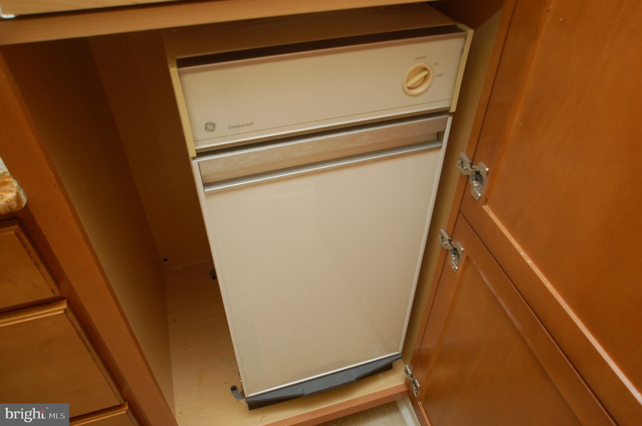 2103 Centennial Station Warminster, PA 18974 - Photo 40 of 80 Trash Compactor