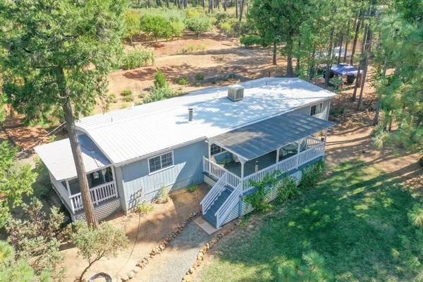 $399,999 | 8767 E Lane, Brownsville, CA 95919