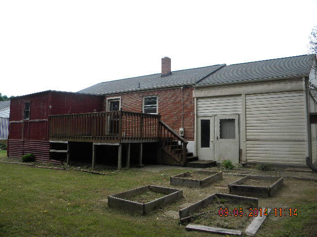 2025 Meadowbrook Road Northwest Roanoke, VA 24017 - Photo 3 of 18 DSCN9422