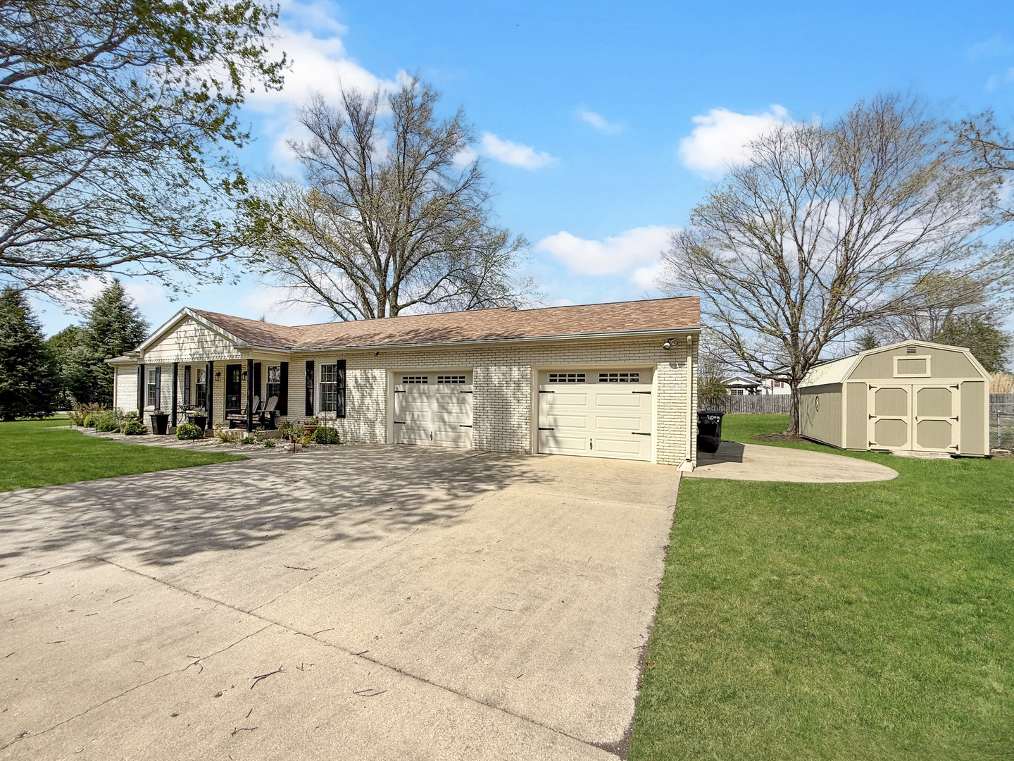 107 3rd Street Broadlands, IL 61816 - Photo 2 of 26