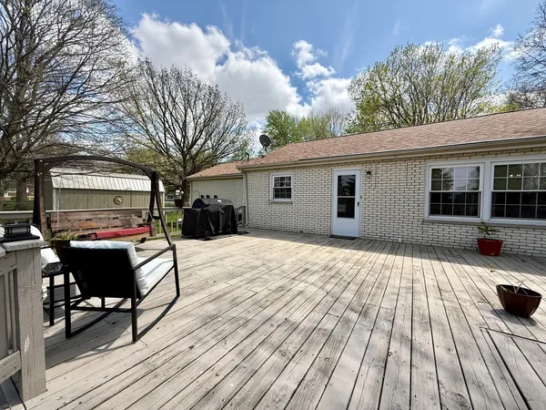 a view of outdoor space with sitting space