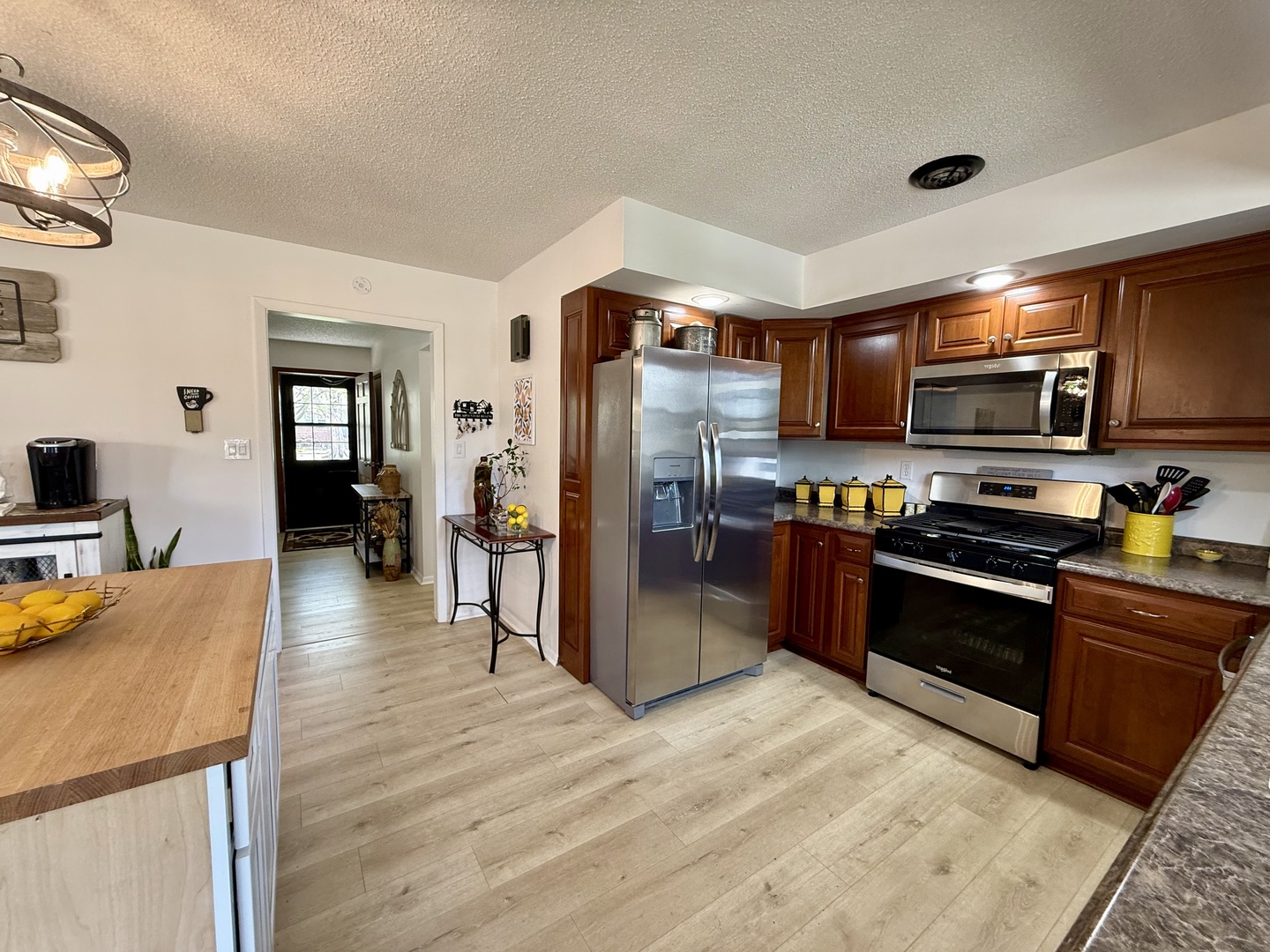 107 3rd Street Broadlands, IL 61816 - Photo 7 of 26