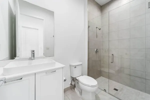 $5,300 | 8173 Northwest 42nd Street, Doral, FL 33166