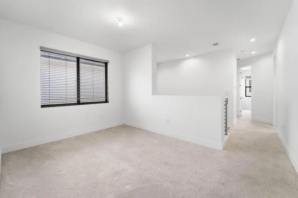 $5,300 | 8173 Northwest 42nd Street, Doral, FL 33166