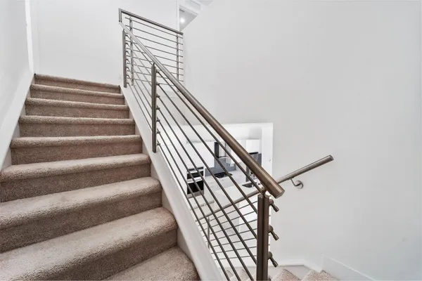 $5,300 | 8173 Northwest 42nd Street, Doral, FL 33166