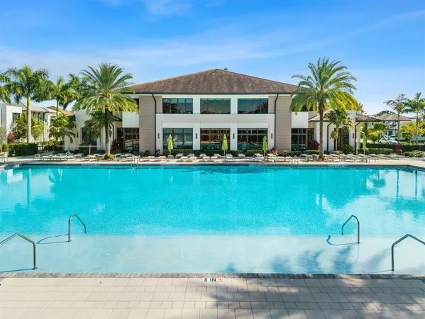 $5,300 | 8173 Northwest 42nd Street, Doral, FL 33166