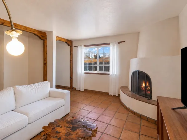 $1,350,000 | 414-a Camino Don Miguel, Santa Fe, NM 87505