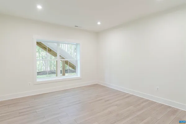 a picture of a bathroom