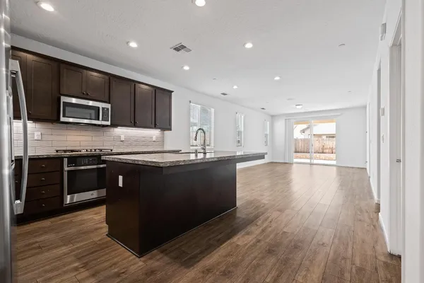 $514,000 | 6229 East Vassar Avenue, Fresno, CA 93727