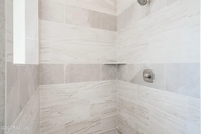 $4,000 | 404 East Martial Avenue, Lafayette, LA 70508