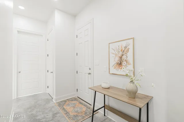 $4,000 | 404 East Martial Avenue, Lafayette, LA 70508