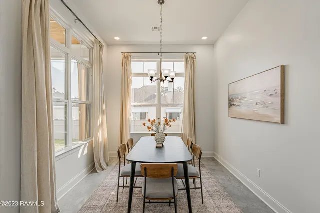 $4,000 | 404 East Martial Avenue, Lafayette, LA 70508