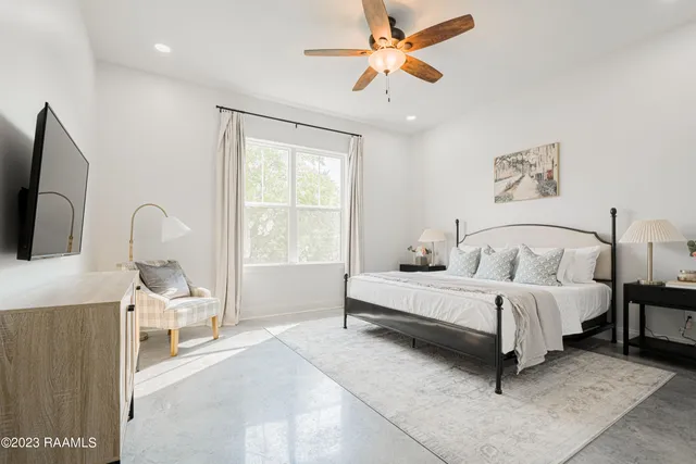 $4,000 | 404 East Martial Avenue, Lafayette, LA 70508