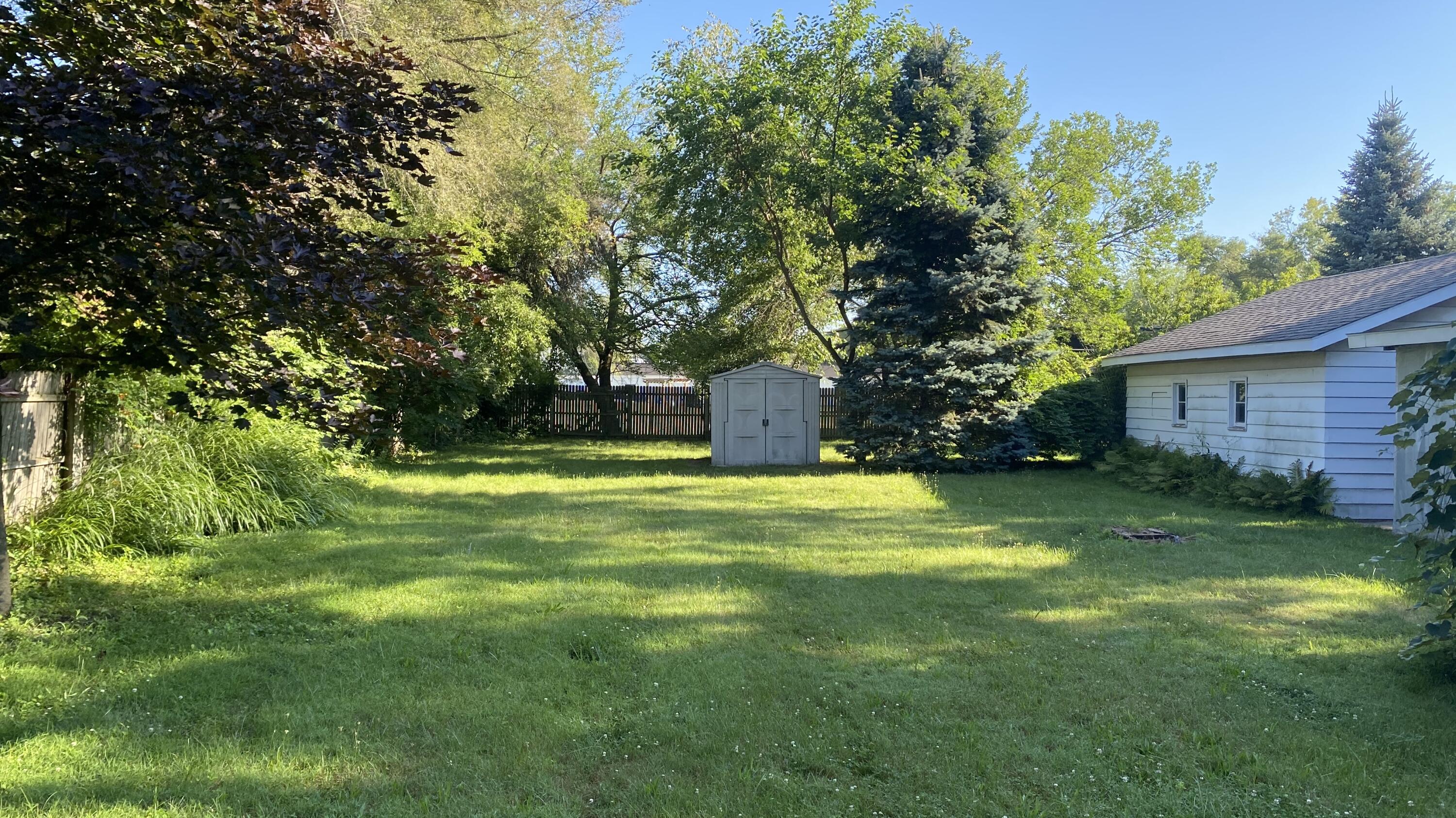 1542 Reeder Avenue Benton Harbor, MI 49022 - Photo 8 of 19 2144E7F9-5D0B-4513-9A7A-8495ED21DF11