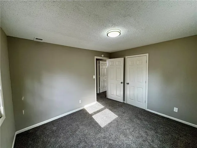 $138,000 | 8416 Greenwood Road, Raytown, MO 64138