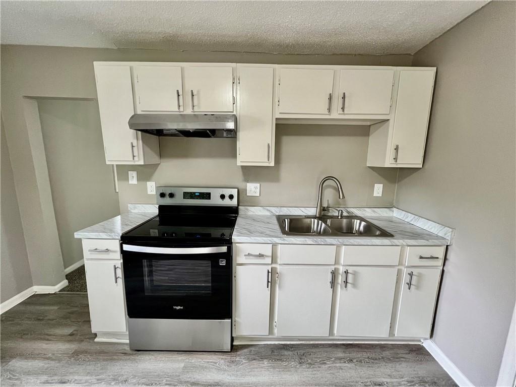 8416 Greenwood Road Raytown, MO 64138 - Photo 6 of 24