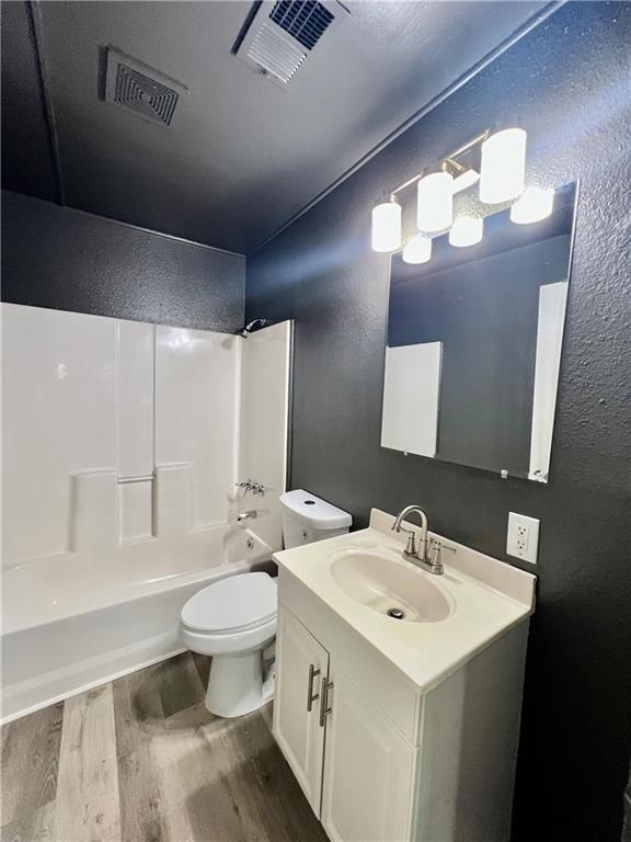 8416 Greenwood Road Raytown, MO 64138 - Photo 10 of 24