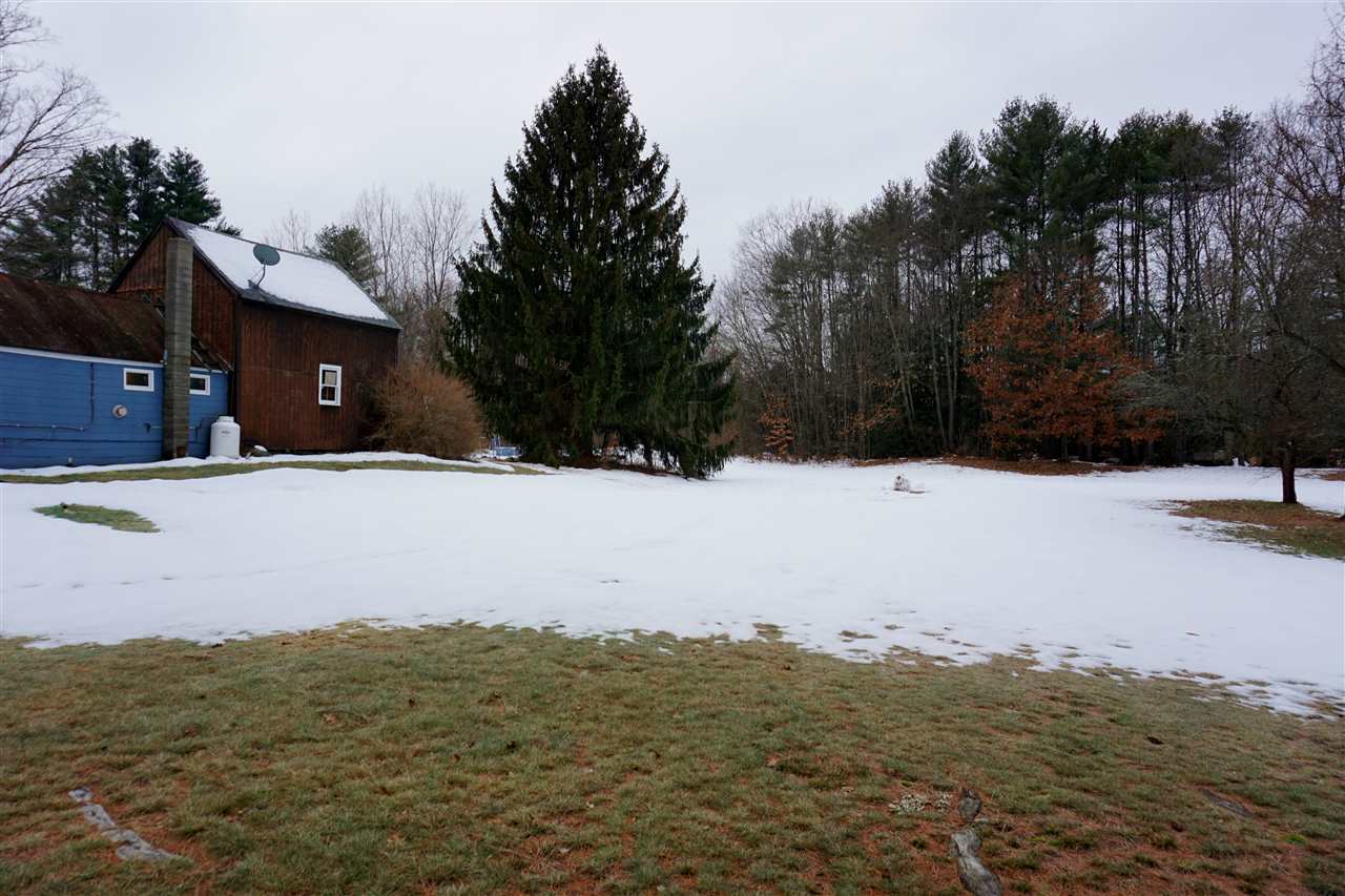 139 Center Road Weare, NH 03281 - Photo 23 of 25