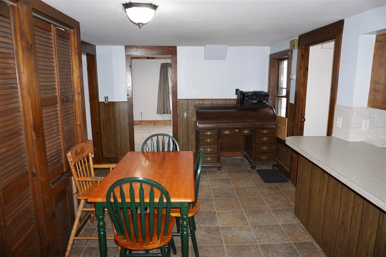 139 Center Road Weare, NH 03281 - Photo 10 of 25