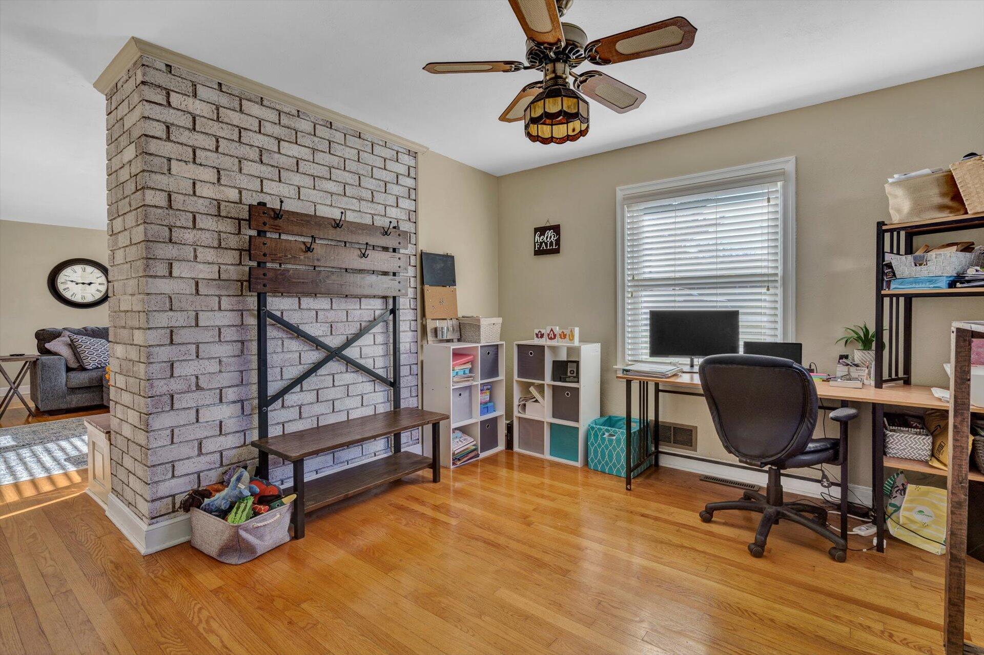 7009 Brookview Road Roanoke, VA 24019 - Photo 7 of 33 08-111520210106