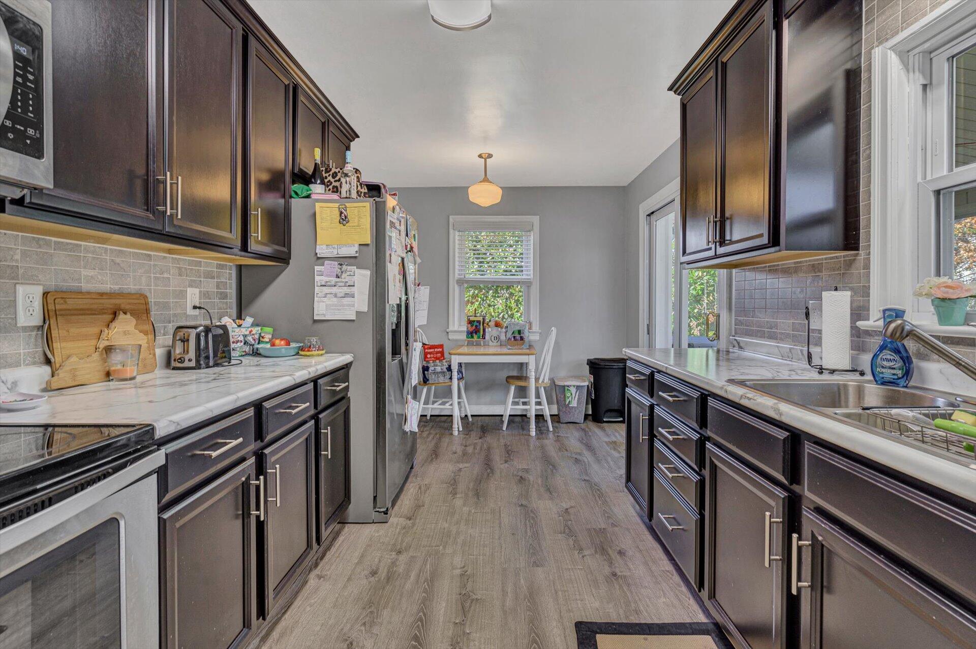 7009 Brookview Road Roanoke, VA 24019 - Photo 9 of 33 10-111520210086